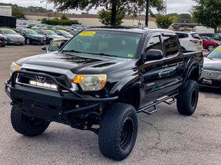 2015 Toyota Tacoma  4WD photo