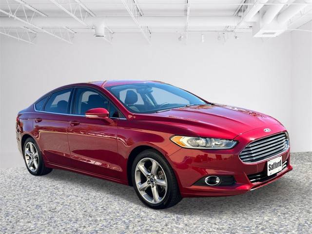 2016 Ford Fusion SE FWD photo