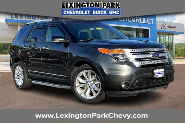 2015 Ford Explorer XLT FWD photo