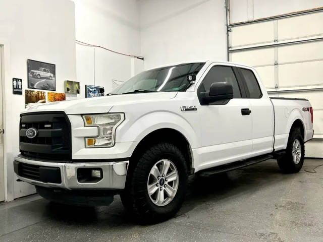 2015 Ford F-150 XL 4WD photo