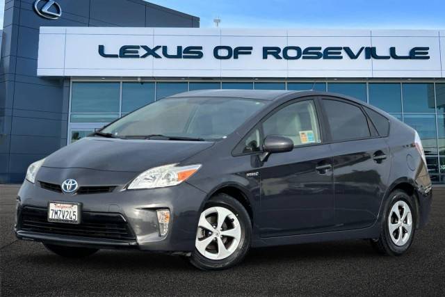 2015 Toyota Prius Four FWD photo