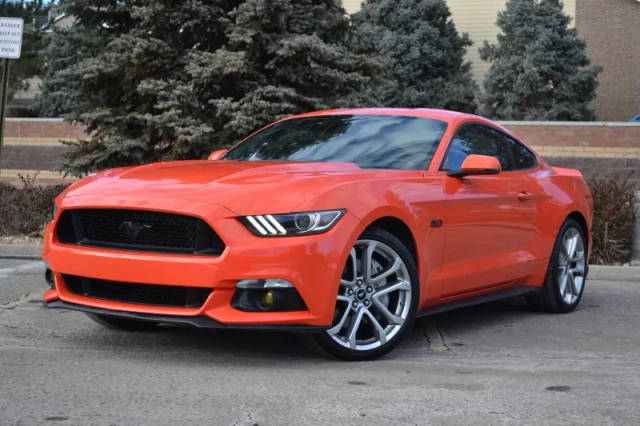 2015 Ford Mustang GT Premium RWD photo