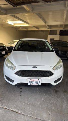2015 Ford Focus S FWD photo
