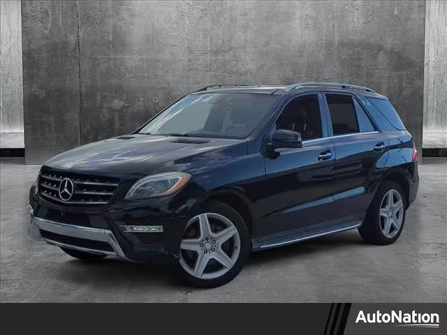 2015 Mercedes-Benz M-Class ML 400 AWD photo