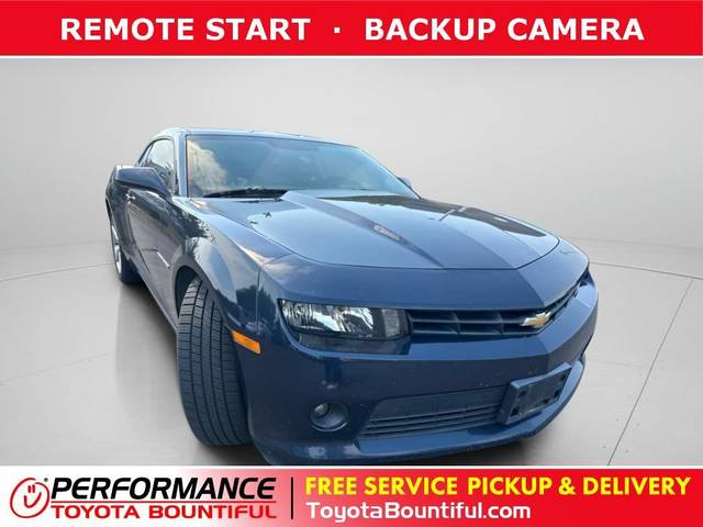 2015 Chevrolet Camaro LT RWD photo