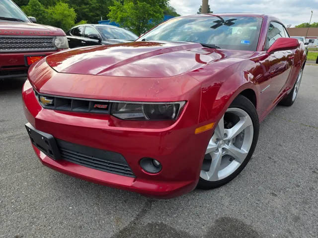 2015 Chevrolet Camaro LT RWD photo