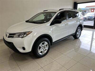 2015 Toyota RAV4 LE FWD photo