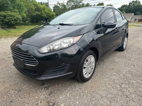 2015 Ford Fiesta S FWD photo