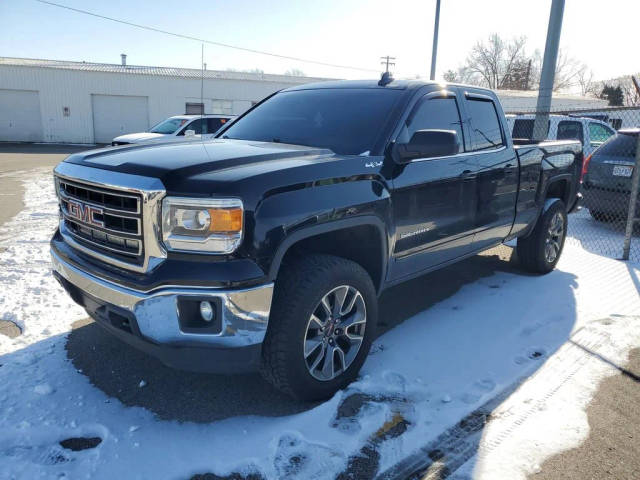 2015 GMC Sierra 1500 SLE 4WD photo