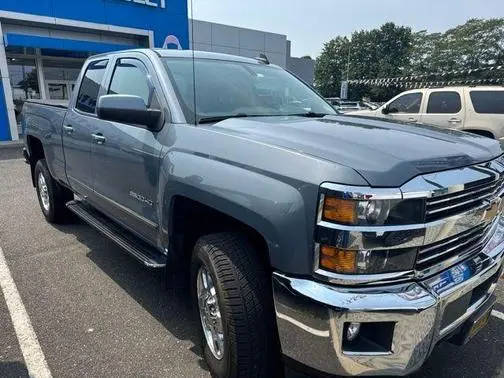 2015 Chevrolet Silverado 2500HD LT 4WD photo