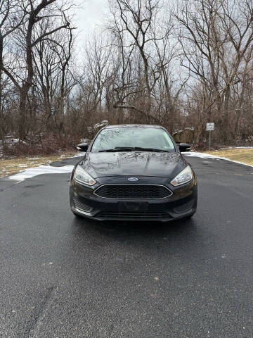 2015 Ford Focus SE FWD photo