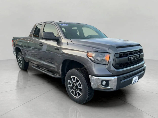 2015 Toyota Tundra SR5 4WD photo