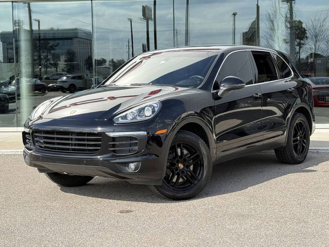 2016 Porsche Cayenne  AWD photo