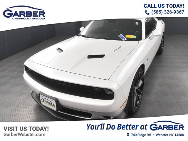 2015 Dodge Challenger R/T Scat Pack RWD photo