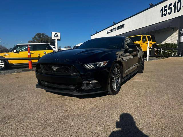 2015 Ford Mustang GT RWD photo