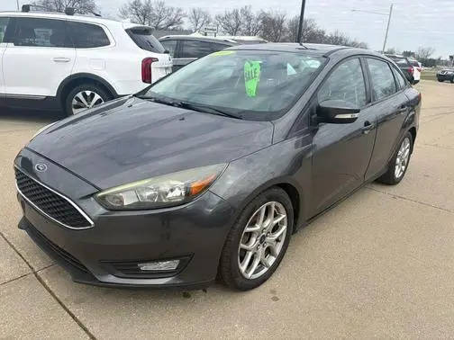 2015 Ford Focus SE FWD photo