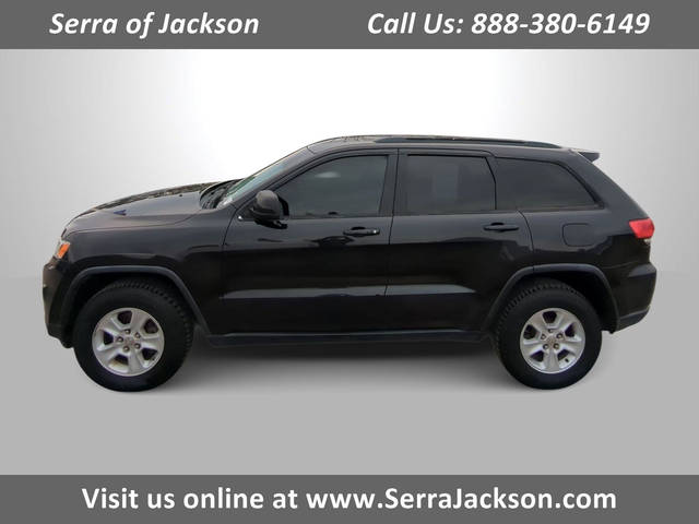 2015 Jeep Grand Cherokee Laredo 4WD photo