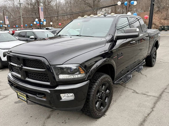 2015 Ram 3500 Laramie 4WD photo