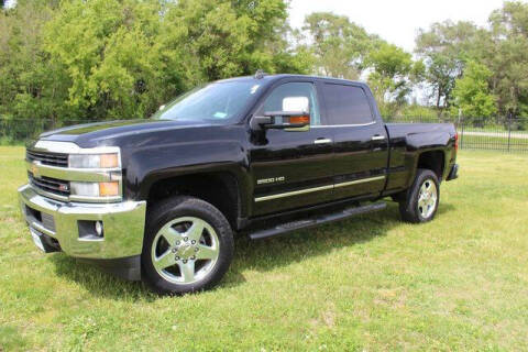 2015 Chevrolet Silverado 2500HD LTZ 4WD photo