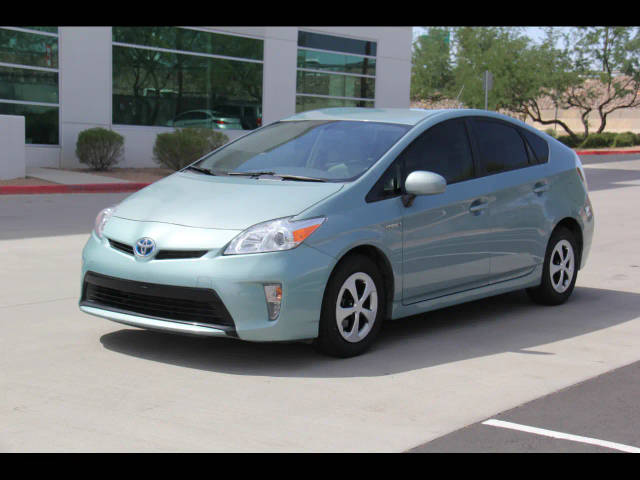 2015 Toyota Prius Four FWD photo