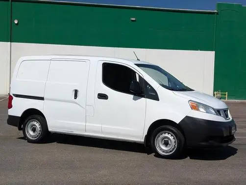 2015 Nissan NV200 S FWD photo
