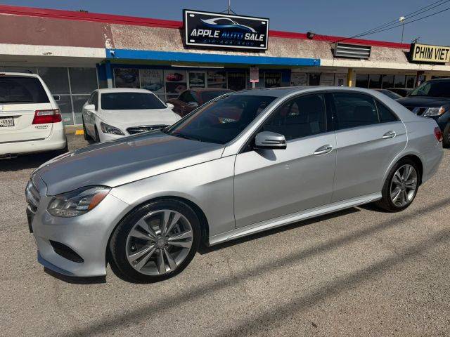 2016 Mercedes-Benz E-Class E 350 Sport RWD photo
