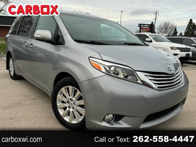 2015 Toyota Sienna Ltd Premium AWD photo