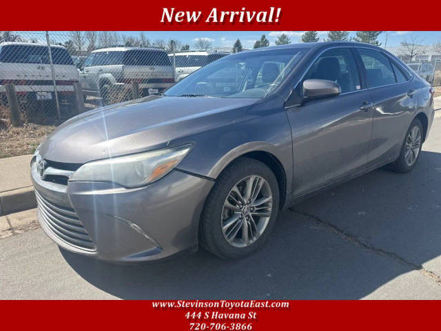 2015 Toyota Camry SE FWD photo