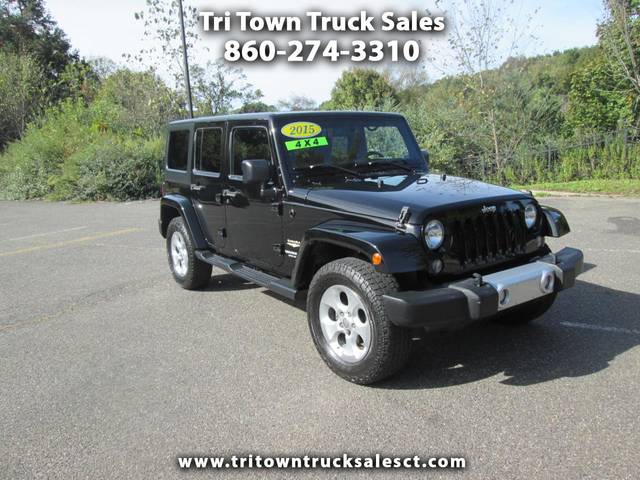2015 Jeep Wrangler Unlimited Sahara 4WD photo