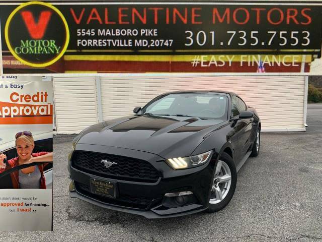 2015 Ford Mustang EcoBoost RWD photo