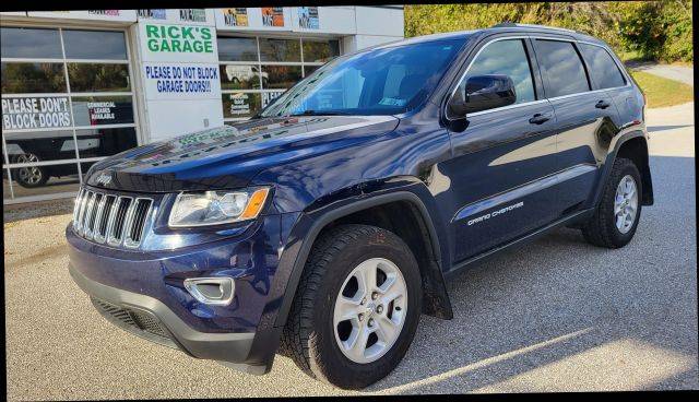 2015 Jeep Grand Cherokee Laredo 4WD photo