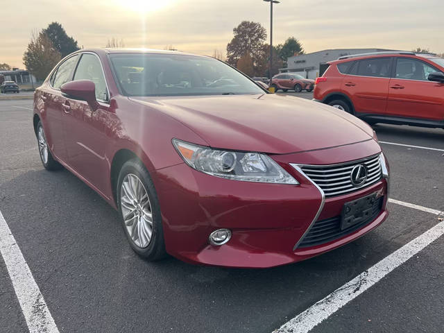 2015 Lexus ES  FWD photo