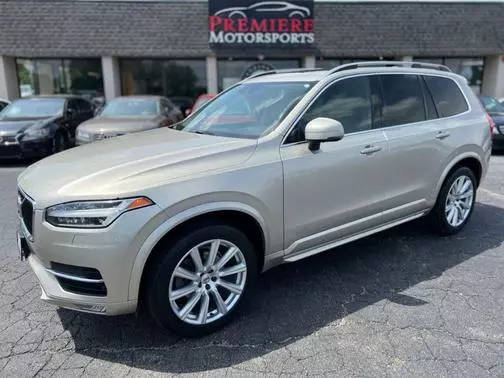 2016 Volvo XC90 T6 Momentum AWD photo