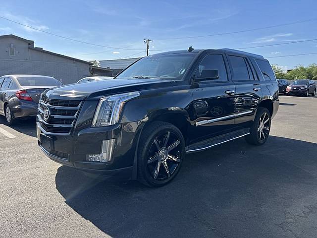2015 Cadillac Escalade Luxury RWD photo