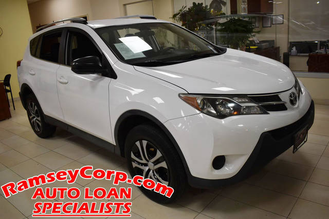 2015 Toyota RAV4 LE AWD photo