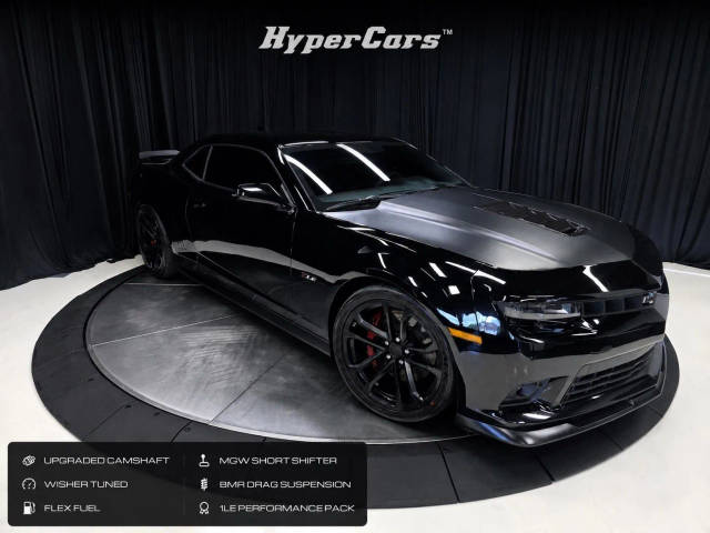 2015 Chevrolet Camaro SS RWD photo