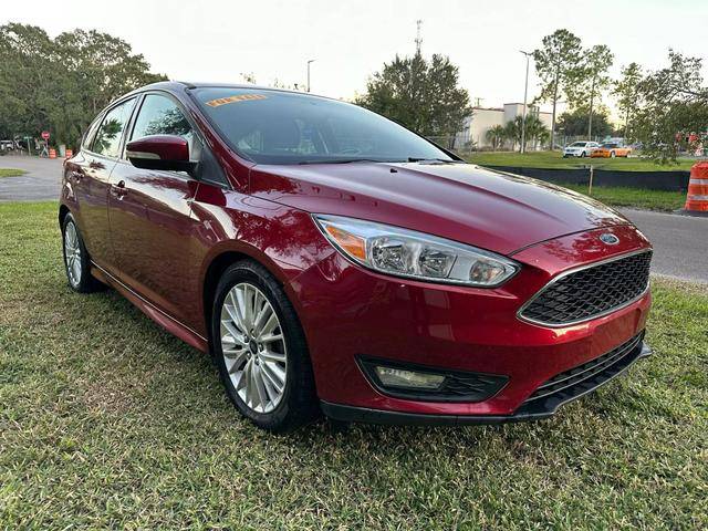 2015 Ford Focus SE FWD photo