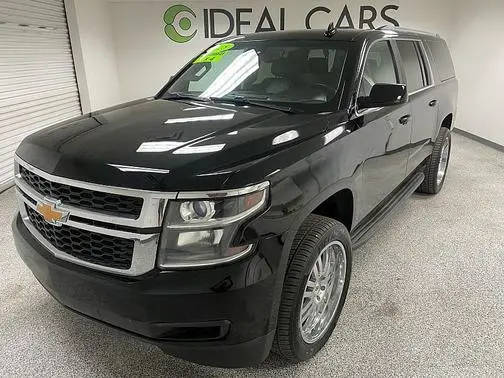 2015 Chevrolet Suburban LT 4WD photo