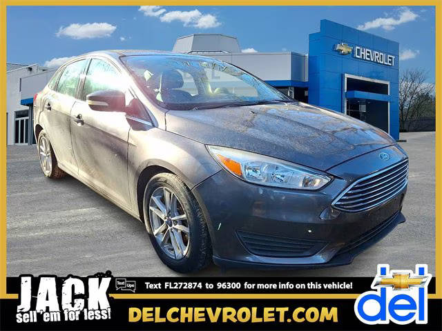 2015 Ford Focus Titanium FWD photo