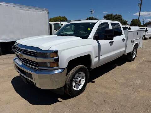 2015 Chevrolet Silverado 2500HD Work Truck 4WD photo