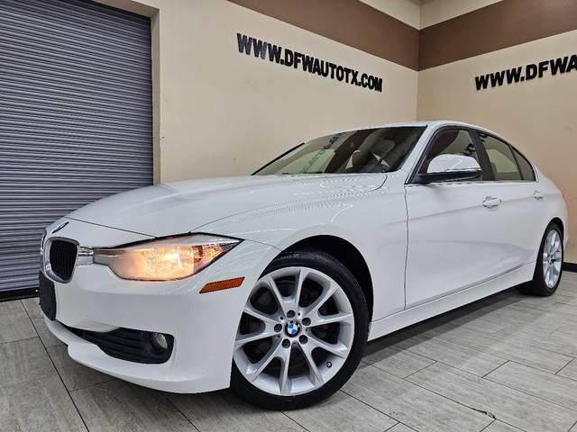 2015 BMW 3 Series 320i RWD photo