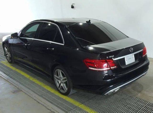 2016 Mercedes-Benz E-Class E 350 Sport RWD photo