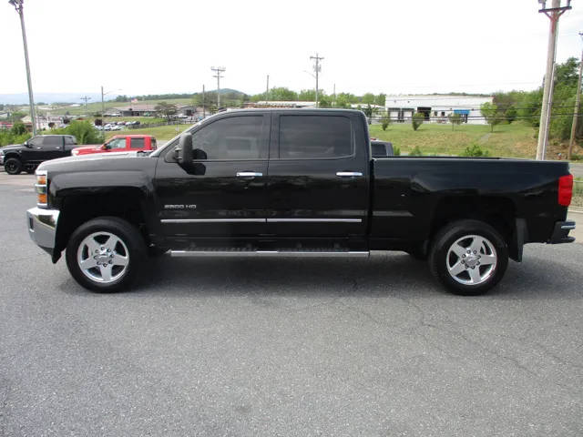 2015 Chevrolet Silverado 2500HD LTZ 4WD photo
