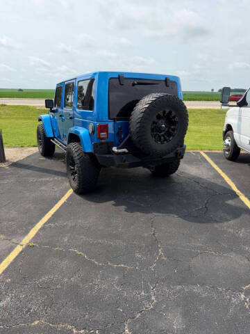 2015 Jeep Wrangler Unlimited Sahara 4WD photo