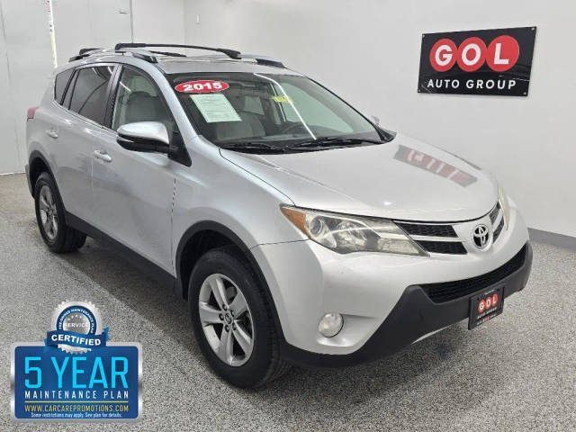2015 Toyota RAV4 XLE FWD photo