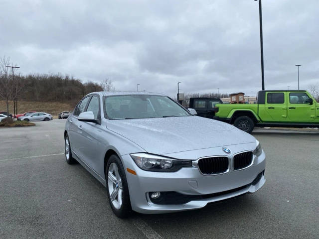 2015 BMW 3 Series 320i xDrive AWD photo