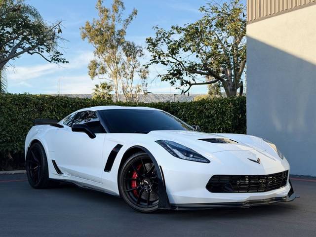 2015 Chevrolet Corvette Z06 2LZ RWD photo