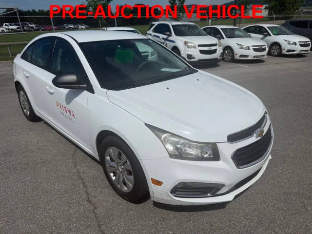 2015 Chevrolet Cruze LS FWD photo