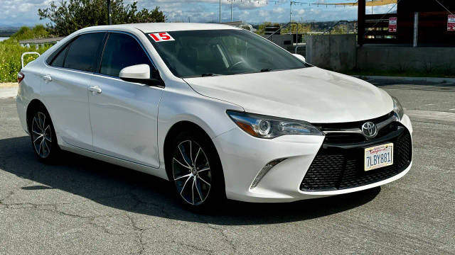 2015 Toyota Camry XSE FWD photo