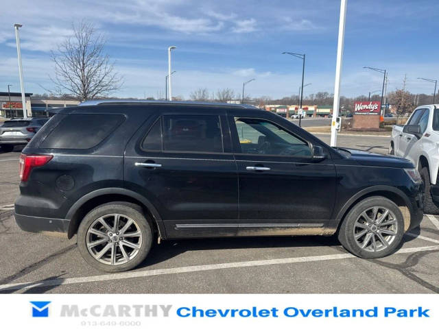 2016 Ford Explorer Limited 4WD photo